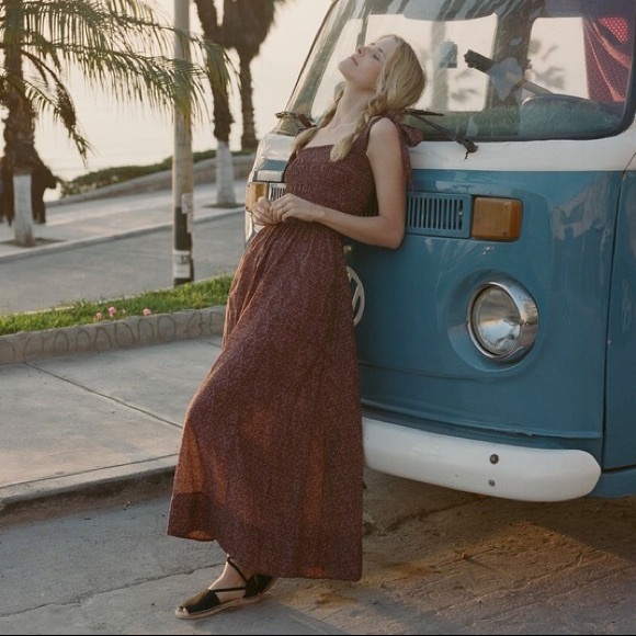 SOLD  doen Jasmine Dress in Rust Ditsy Floral - Picture 4 of 5